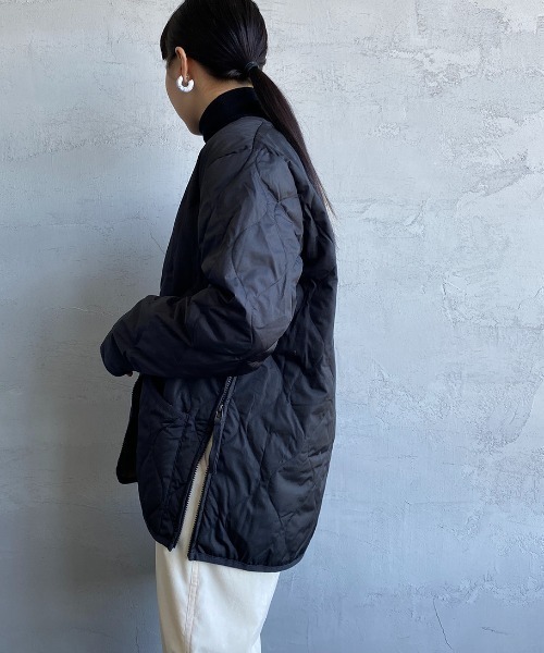 TAION（タイオン）の「【WEB限定】[TAION/タイオン] MILITARY Vネックダウンジャケット（ダウンジャケット/コート・レディース・モカ/ブラック/セージグリーン・M/L/XL）」の10枚目の写真