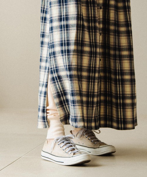 Crisp（クリスプ）の「チェックロングワンピース（ワンピース・レディース・ワイン/ネイビー・FREE）」の20枚目の写真