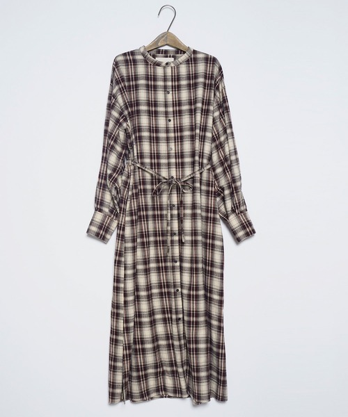 Crisp（クリスプ）の「チェックロングワンピース（ワンピース・レディース・ワイン/ネイビー・FREE）」の6枚目の写真