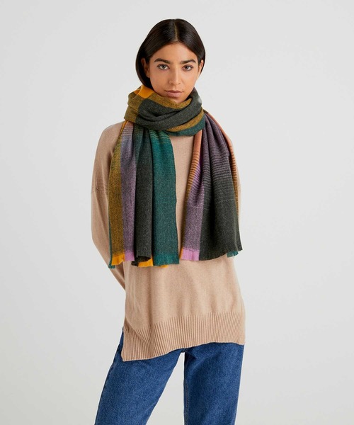 BENETTON (UNITED COLORS OF BENETTON)(ベネトンユナイテッドカラーズオブベネトン)の「フリンジ付き配色ストール(ストール/ショール・レディース・グレー系その他/オレンジ系その他/グリーン系その他・ONE SIZE)」の12枚目の写真