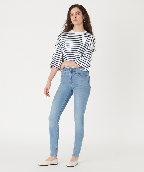 Levi's(リーバイス)の「Levi's/リーバイス PERFORMANCE WARM 721(TM)ハイライズスキニーデニム ライトインディゴ(デニムパンツ・レディース・ライトインディゴブルー・26inch/27inch/23inch/28inch/25inch/24inch)」の5枚目の写真