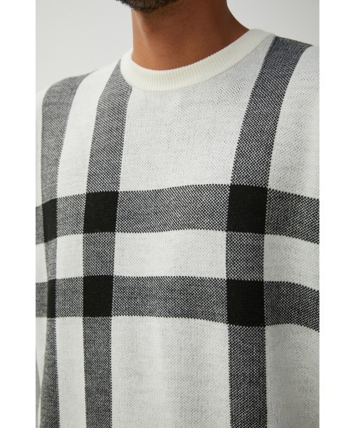 AZUL by moussy(アズールバイマウジー)の「BIG CHECK JACQUARD KNIT/ビッグチェックジャガードニット(ニット/セーター・メンズ・ホワイト系その他/ブラック系その他/ブラウン系その他・MEDIUM/LARGE)」の10枚目の写真