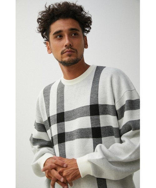 AZUL by moussy(アズールバイマウジー)の「BIG CHECK JACQUARD KNIT/ビッグチェックジャガードニット(ニット/セーター・メンズ・ホワイト系その他/ブラック系その他/ブラウン系その他・MEDIUM/LARGE)」の4枚目の写真