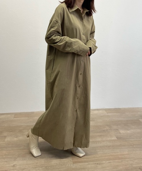 ISOOK(アイスー)の「【ZOZO限定】Long shirt one-piece / ロングシャツワンピース(シャツワンピース・レディース・カーキ/ベージュ・FREE)」の3枚目の写真