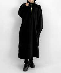 Point color half zip fleece one-piece / ポイントカラーハーフジップフリースワンピース