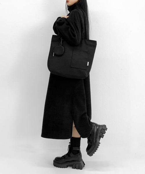 LVEU.（ラブユ.）の「Point color half zip fleece one-piece / ポイントカラーハーフジップフリースワンピース（ワンピース・レディース・ブラック・FREE）」の7枚目の写真