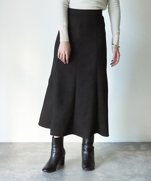 Riberry（リベリー）の「マシュマロタッチフレアスカート（スカート・レディース・ブラック/オフホワイト・MEDIUM）」の3枚目の写真