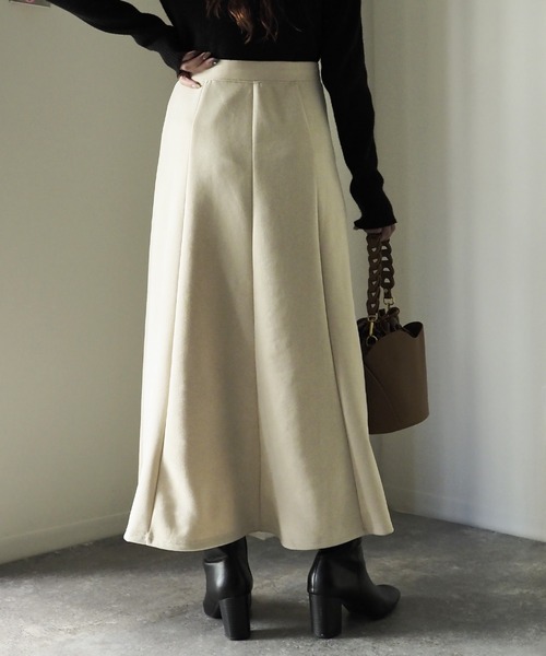 Riberry（リベリー）の「マシュマロタッチフレアスカート（スカート・レディース・ブラック/オフホワイト・MEDIUM）」の9枚目の写真