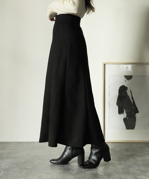 Riberry（リベリー）の「マシュマロタッチフレアスカート（スカート・レディース・ブラック/オフホワイト・MEDIUM）」の11枚目の写真