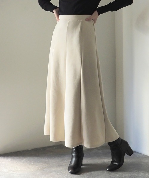 Riberry（リベリー）の「マシュマロタッチフレアスカート（スカート・レディース・ブラック/オフホワイト・MEDIUM）」の13枚目の写真