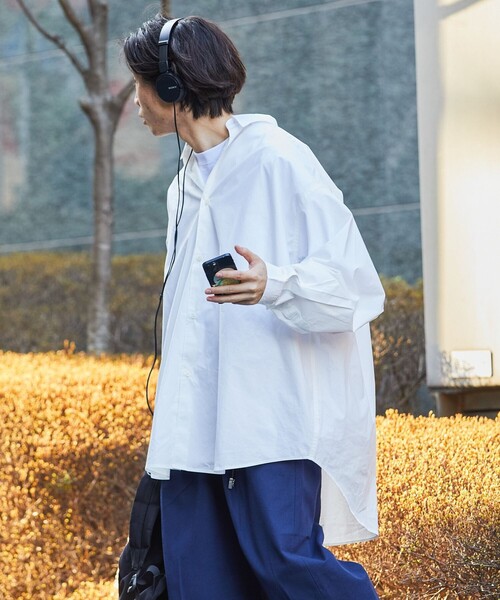 FREAK'S STORE（フリークスストア）の「【限定展開】SUPER BIG L/S レギュラーカラーシャツ/ビッグシルエット/オーバーサイズ（シャツ/ブラウス・メンズ・ホワイト/ストライプ/チャコールグレー/ベージュ/サックスブルー/ブラック・LARGE/MEDIUM/SMALL）」の12枚目の写真