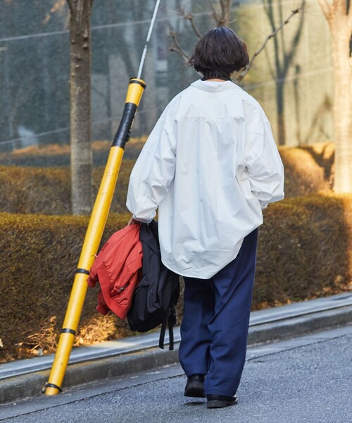 FREAK'S STORE（フリークスストア）の「【限定展開】SUPER BIG L/S レギュラーカラーシャツ/ビッグシルエット/オーバーサイズ（シャツ/ブラウス・メンズ・ホワイト/ストライプ/チャコールグレー/ベージュ/サックスブルー/ブラック・LARGE/MEDIUM/SMALL）」の14枚目の写真