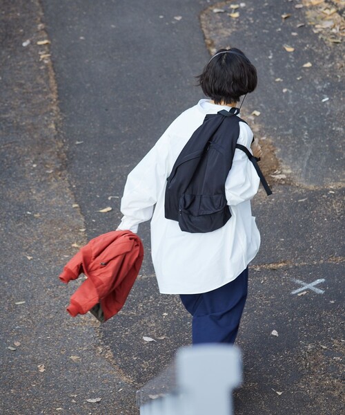 FREAK'S STORE（フリークスストア）の「【限定展開】SUPER BIG L/S レギュラーカラーシャツ/ビッグシルエット/オーバーサイズ（シャツ/ブラウス・メンズ・ホワイト/ストライプ/チャコールグレー/ベージュ/サックスブルー/ブラック・LARGE/MEDIUM/SMALL）」の15枚目の写真