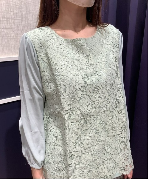 TOKYO SHIRTS(トウキョウシャツ)の「前身レース 七分袖ブラウス(シャツ/ブラウス・レディース・サックスブルー/ライトグリーン/アイボリー・M/L)」の4枚目の写真