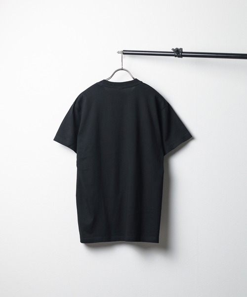 B.I.D.(ビーアイディー)の「《Radio Days》オードリーヘップバーン プリントTシャツ(Tシャツ/カットソー・レディース・ブラック/ホワイト・LARGE/X-LARGE/MEDIUM)」の4枚目の写真