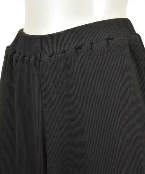 Felt-Maglietta(フェルトマリエッタ)の「裾メロウリブワイドパンツ(その他パンツ・レディース・ブラック・MEDIUM/LARGE)」の10枚目の写真