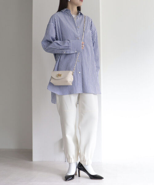 AULENTTI(オウレンティ)の「【AULENTTI/オーレンティ】型押しチェーンミニショルダーバッグ(ショルダーバッグ・レディース・ベージュ/ブラウン・FREE)」の15枚目の写真