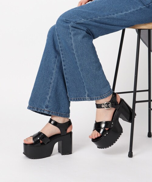 cs T&P(シーエスティーアンドピー)の「厚底クロスサンダル(サンダル・レディース・ブラック系1/ホワイト系2・S/M/L/LL)」の15枚目の写真