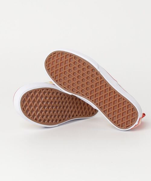 VANS（バンズ）の「VANS ヴァンズ AUTHENTIC ELASTIC LACE オーセンティックエラスティックレース VN0A4BUSYF9 HARIBO WH/RED（スニーカー・キッズ・マルチ・13/11/2Y/1Y/12/3）」の2枚目の写真