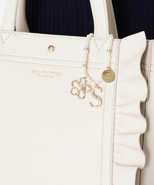 JILL by JILL STUART(ジルバイジルスチュアート)の「パールイニシャルチャーム(チャーム・レディース・シャンパン/その他2/その他3/その他5/ゴールド系その他2/その他4/その他7/その他6・FREE)」の10枚目の写真