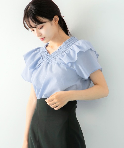 HEYUMM（ヘユム）の「2WAYシャーリングフリルブラウス（シャツ/ブラウス・レディース・ホワイト/ライトブルー/ブラック・ONE）」の3枚目の写真