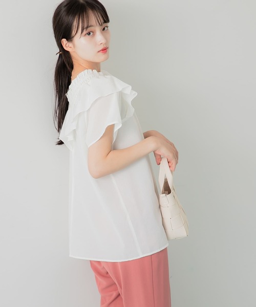 HEYUMM（ヘユム）の「2WAYシャーリングフリルブラウス（シャツ/ブラウス・レディース・ホワイト/ライトブルー/ブラック・ONE）」の19枚目の写真