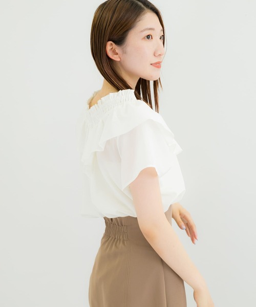 HEYUMM(ヘユム)の「2WAYシャーリングフリルブラウス(シャツ/ブラウス・レディース・ホワイト/ライトブルー/ブラック・ONE)」の14枚目の写真