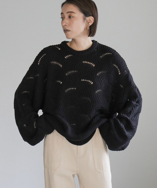 select MOCA（セレクトモカ）の「リーフモチーフボリュームニット（ニット/セーター・レディース・アイボリー/ブラック/カーキ・FREE）」の2枚目の写真