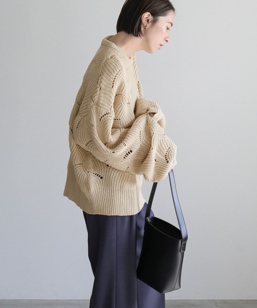 select MOCA（セレクトモカ）の「リーフモチーフボリュームニット（ニット/セーター・レディース・アイボリー/ブラック/カーキ・FREE）」の22枚目の写真