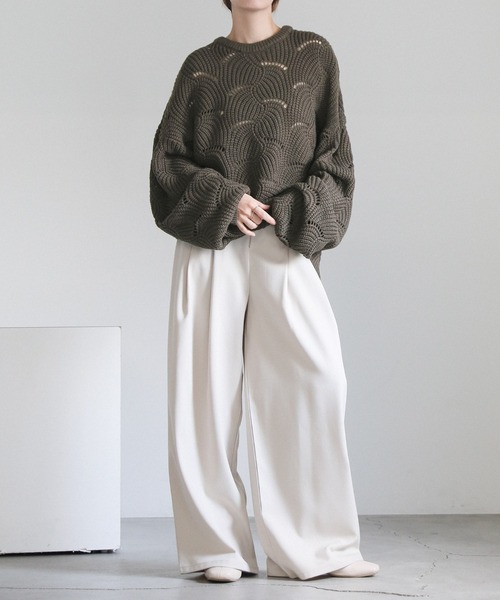 select MOCA（セレクトモカ）の「リーフモチーフボリュームニット（ニット/セーター・レディース・アイボリー/ブラック/カーキ・FREE）」の4枚目の写真