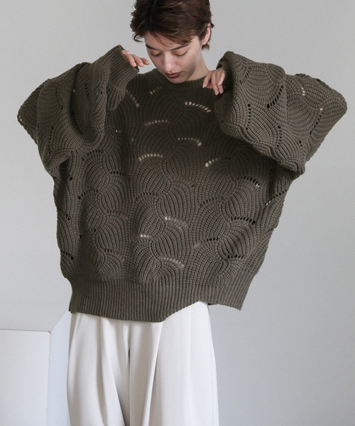 select MOCA（セレクトモカ）の「リーフモチーフボリュームニット（ニット/セーター・レディース・アイボリー/ブラック/カーキ・FREE）」の8枚目の写真