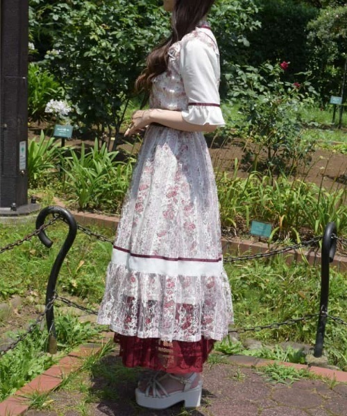 axes femme（アクシーズファム）の「ストライプローズ柄レース