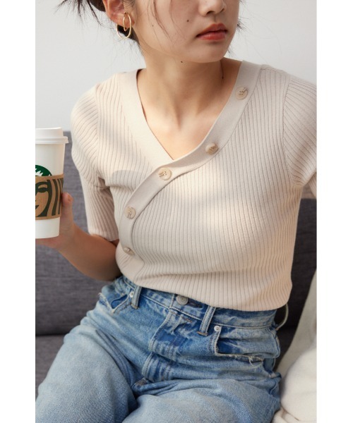 セール】アシンメトリーボタン5分袖ニット（ニット/セーター）｜AZUL