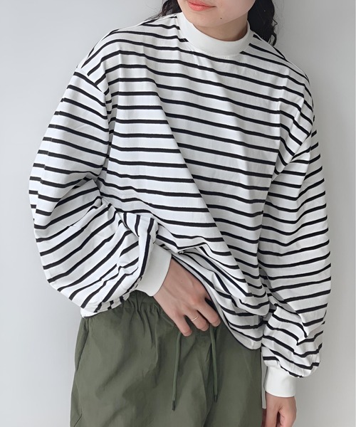 AS KNOW AS plus(アズノゥアズプラス)の「☆モックネックにボリューム袖ロンT(Tシャツ/カットソー・レディース・ブラック系/ベージュ系/サックスブルー系/オフホワイト・FREE)」の3枚目の写真