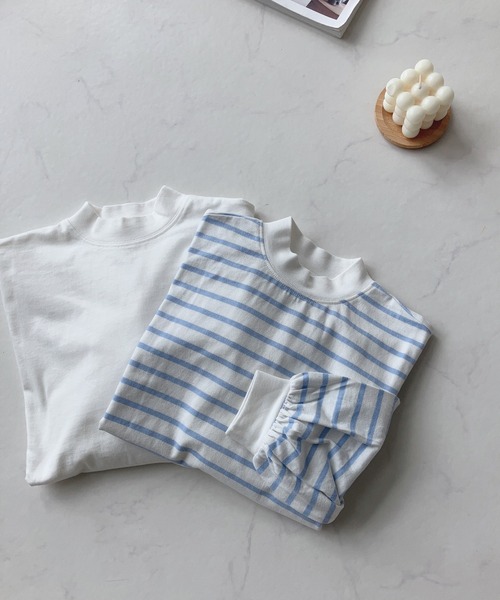 AS KNOW AS plus(アズノゥアズプラス)の「☆モックネックにボリューム袖ロンT(Tシャツ/カットソー・レディース・ブラック系/ベージュ系/サックスブルー系/オフホワイト・FREE)」の4枚目の写真