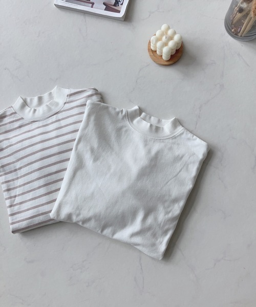 AS KNOW AS plus(アズノゥアズプラス)の「☆モックネックにボリューム袖ロンT(Tシャツ/カットソー・レディース・ブラック系/ベージュ系/サックスブルー系/オフホワイト・FREE)」の2枚目の写真