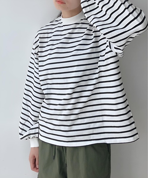 AS KNOW AS plus(アズノゥアズプラス)の「☆モックネックにボリューム袖ロンT(Tシャツ/カットソー・レディース・ブラック系/ベージュ系/サックスブルー系/オフホワイト・FREE)」の10枚目の写真