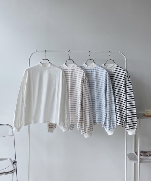 AS KNOW AS plus(アズノゥアズプラス)の「☆モックネックにボリューム袖ロンT(Tシャツ/カットソー・レディース・ブラック系/ベージュ系/サックスブルー系/オフホワイト・FREE)」の5枚目の写真