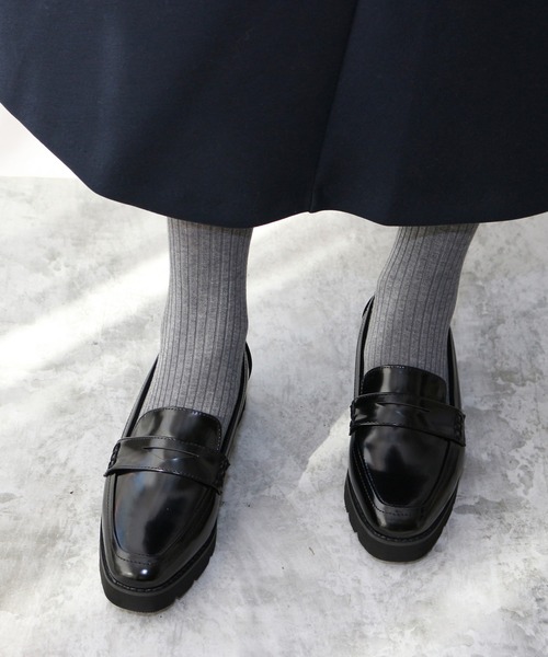 【セール】スクエアトゥ厚底コインローファー【低反発スポンジ入り】（ローファー）｜Fin（フィン）