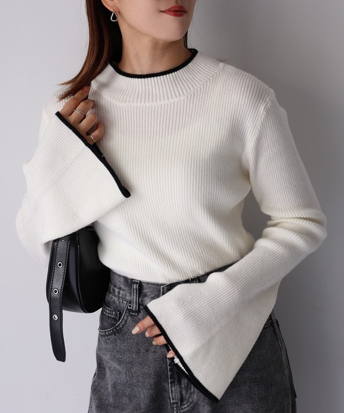 Riberry(リベリー)の「バイカラーフレアスリーブリブハイネックニット(ニット/セーター・レディース・ブラック/ブラック×ホワイト/ホワイト×ブラック/オフホワイト/ライトグレー/その他・FREE)」の9枚目の写真