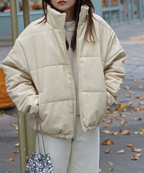 スタンドカラーPUレザー中綿ダウンジャケット（ダウンジャケット