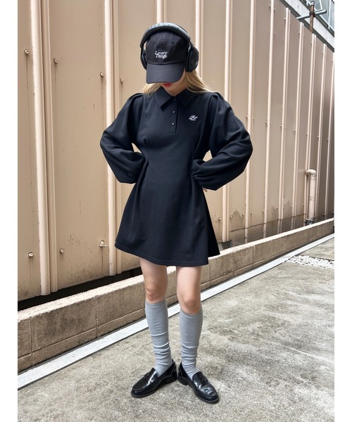 PHILLY(フィリー)の「【PHILLY】パフスリーブポロワンピース(ワンピース・レディース・グレー/ブラック・FREE)」の4枚目の写真