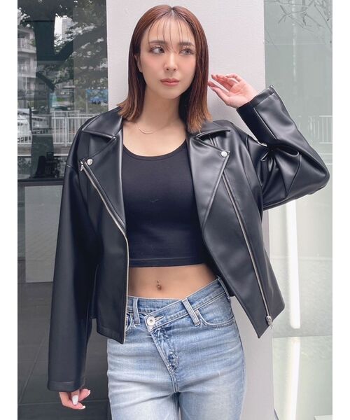 GYDA（ジェイダ）の「BACK OPEN クルーネック TOPS（Tシャツ/カットソー・レディース・オフホワイト/ブラック・FREE）」の11枚目の写真