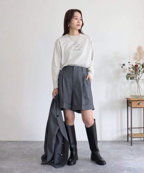 fredy emue（フレディエミュ）の「ロゴロンT（Tシャツ/カットソー・レディース・ライトグレー/オフホワイト/グレイッシュブルー/チャコールグレー・38）」の12枚目の写真