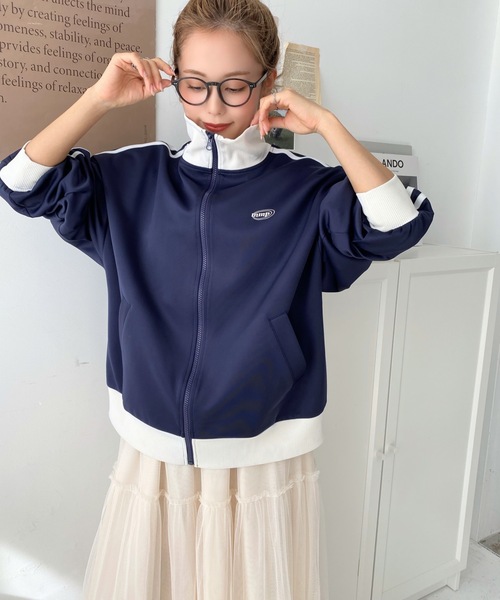 moment+(モーメントプラス)の「【累計販売枚数1万枚突破!】ロゴ刺繍トラックジャケット(ブルゾン・レディース・ホワイト系その他/アイボリー/ブラック/ネイビー/チャコールグレー/レッド/ブラウン・L/M)」の18枚目の写真