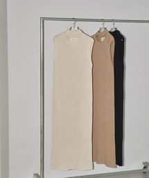 TODAYFUL（トゥデイフル）の「slit neck knit dress（ワンピース