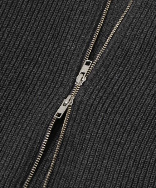 URBAN RESEARCH（アーバンリサーチ）の「ドライバーズニット（ニット/セーター・メンズ・ブラック/ホワイト/チャコールグレー・MEDIUM/LARGE）」の11枚目の写真
