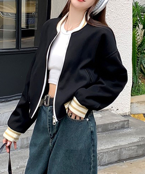 Girly Doll(ガーリードール)の「ラインデザインショートブルゾン(ブルゾン・レディース・グリーン/ブラック・M/L)」の8枚目の写真