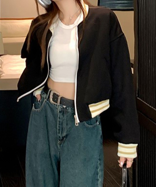 Girly Doll(ガーリードール)の「ラインデザインショートブルゾン(ブルゾン・レディース・グリーン/ブラック・M/L)」の12枚目の写真