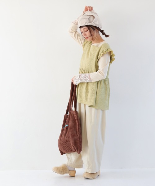 Crisp（クリスプ）の「フラワーエンボスフリルタンク（シャツ/ブラウス・レディース・グリーン/アイボリー・FREE）」の15枚目の写真